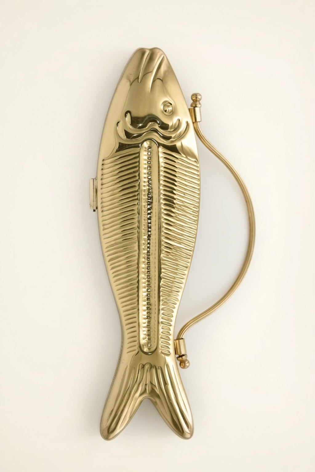 Gold Fishy VIN