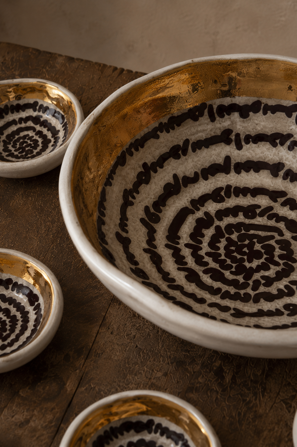 Gold & Script Bowl Set