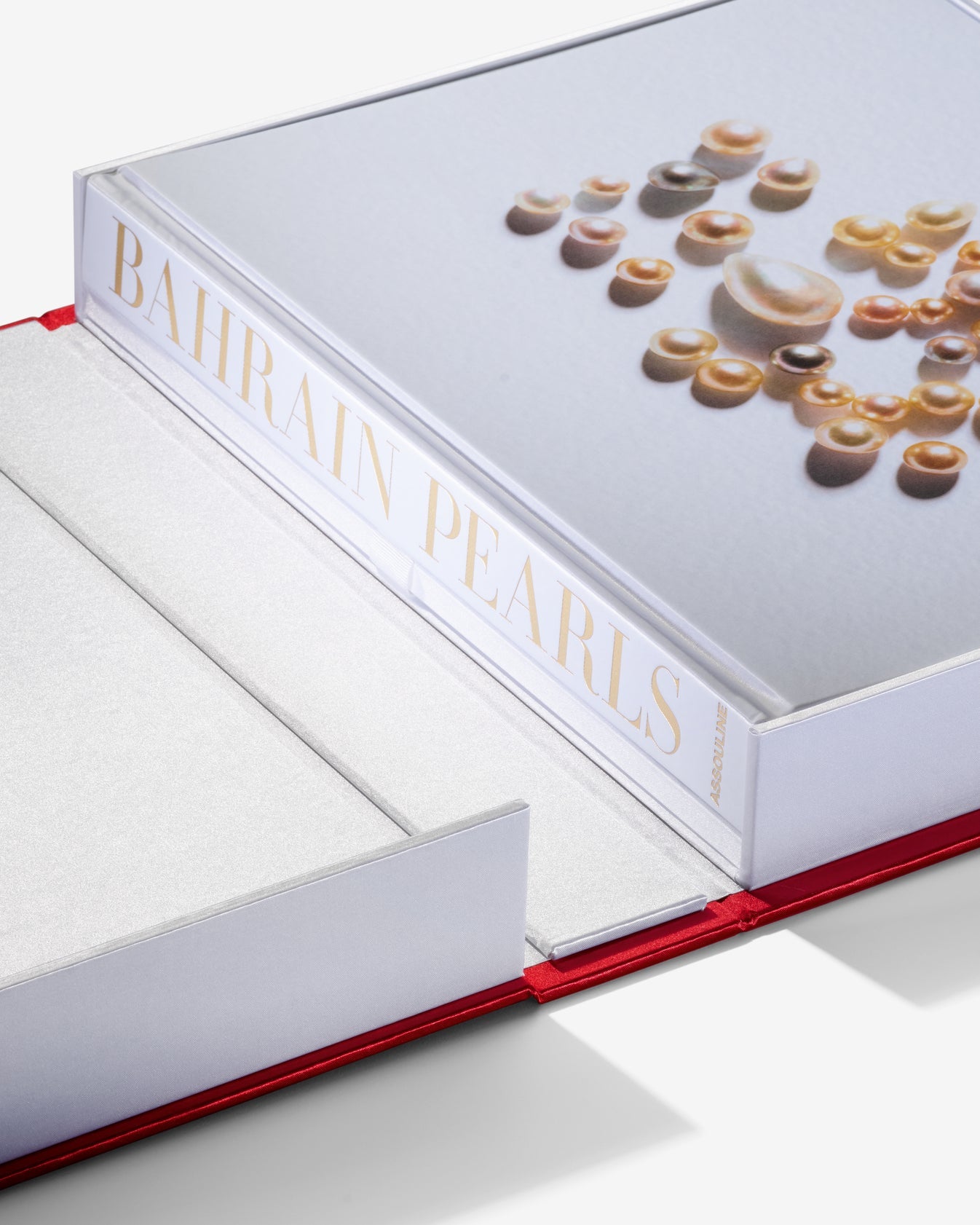 BAHRAIN PEARLS: Treasures From The Land Of Two Seas