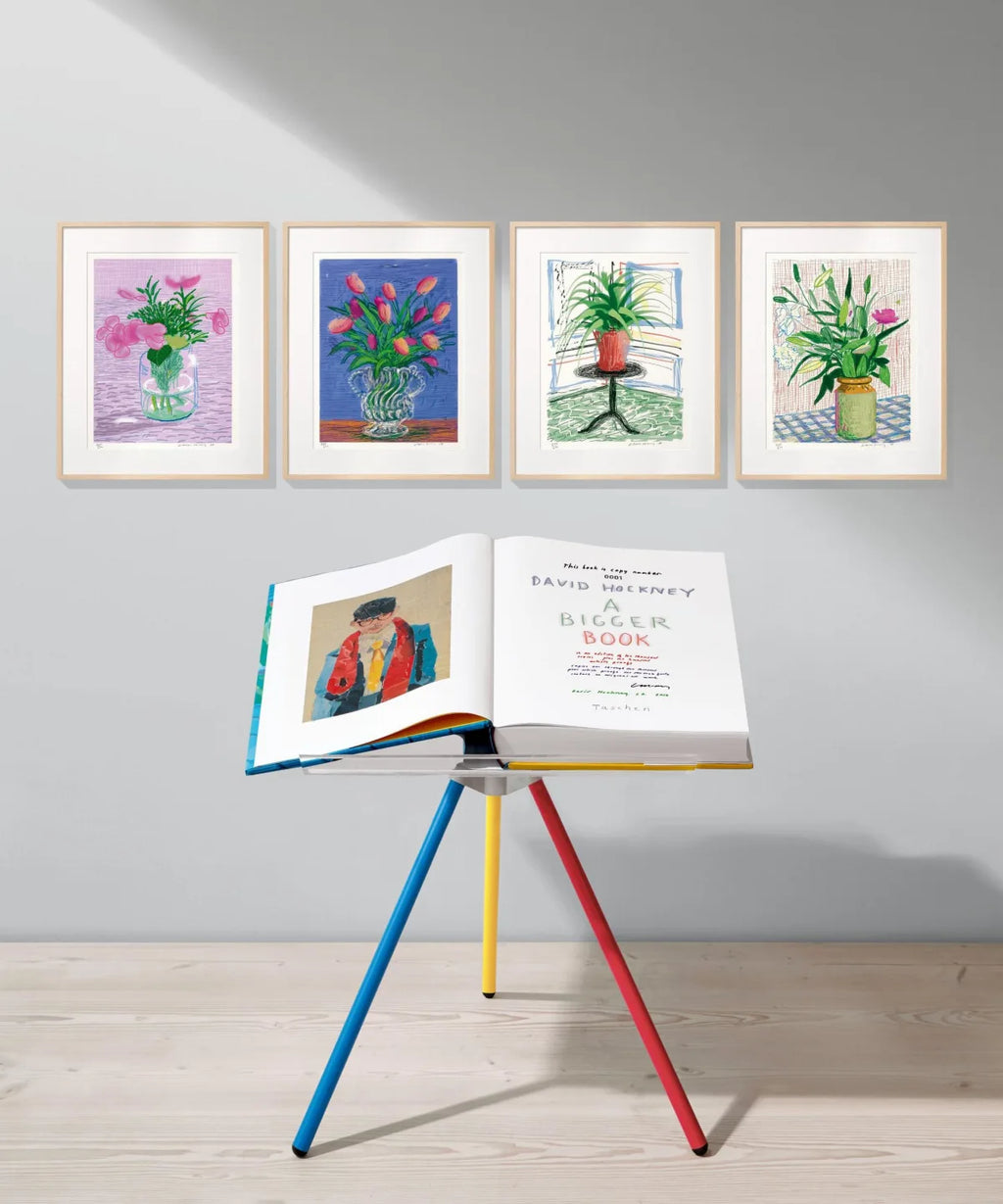 DAVID HOCKNEY: A Bigger Book