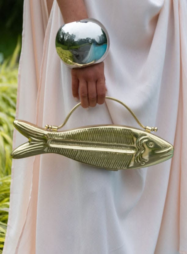 Gold Fishy VIN