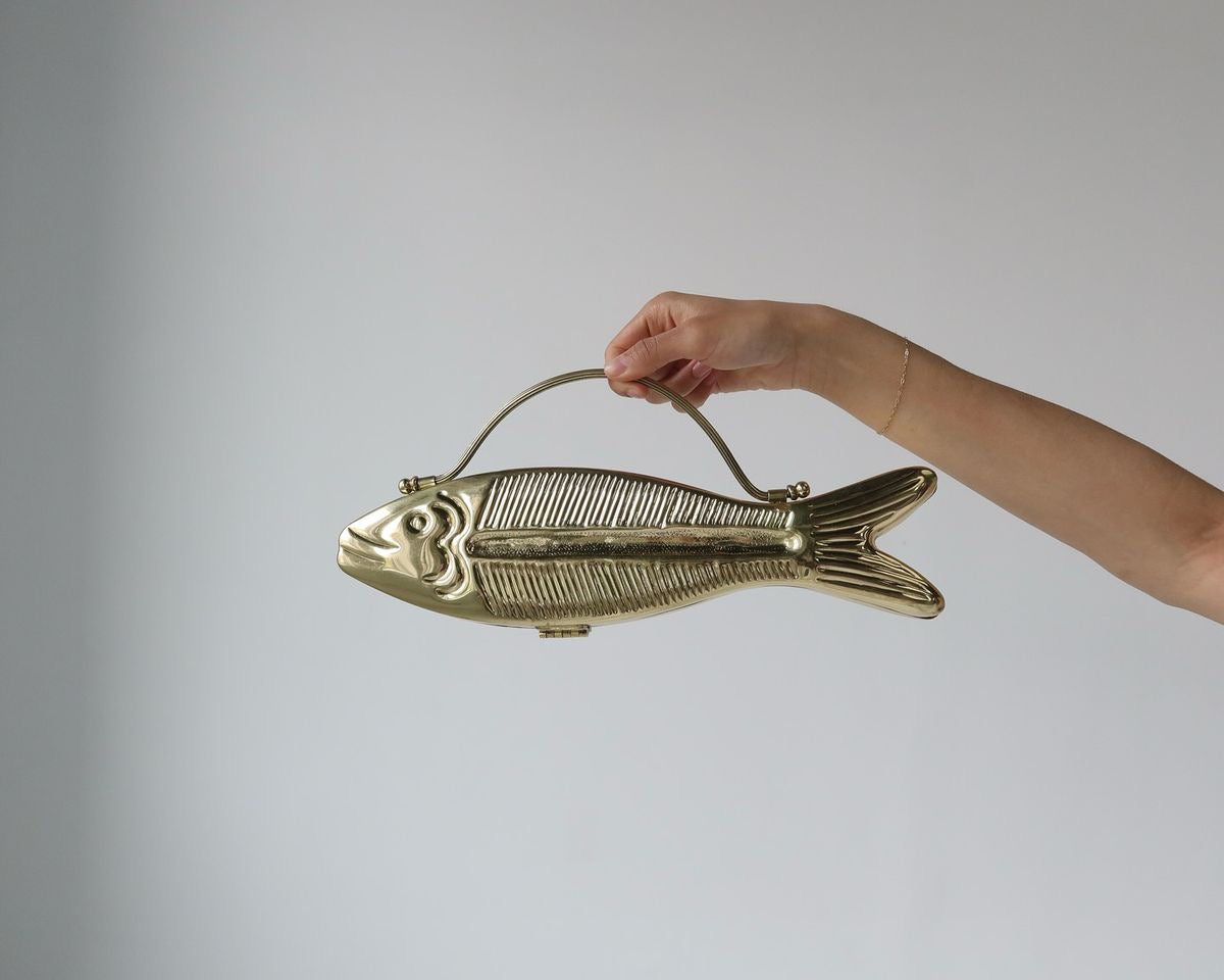 Gold Fishy VIN