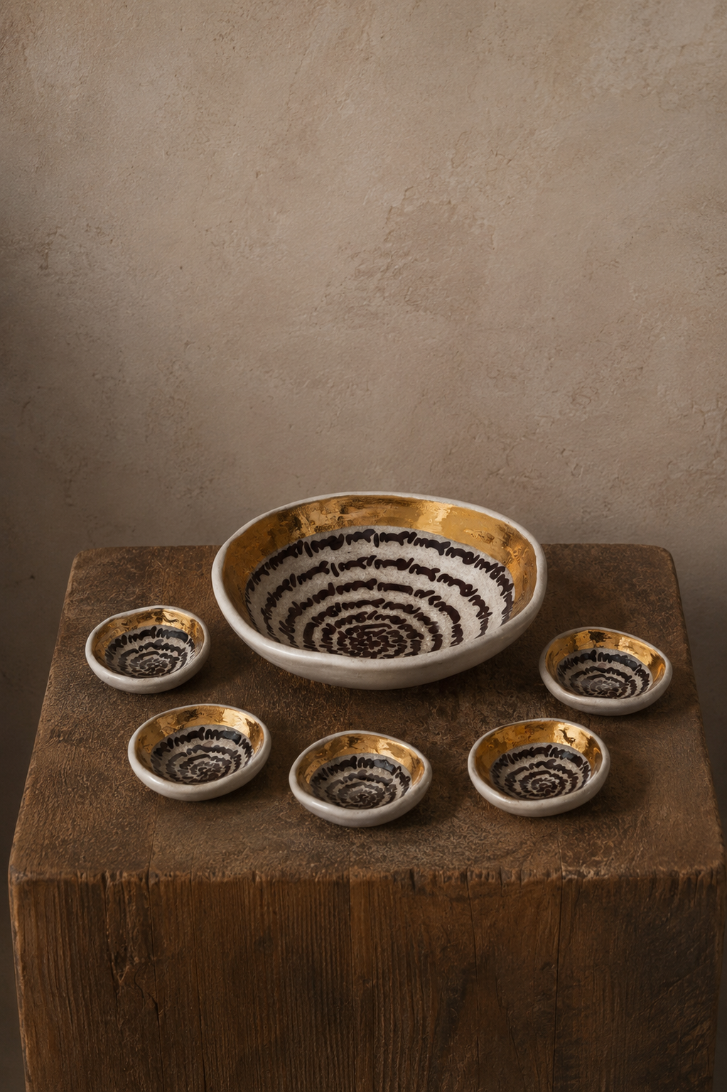 Gold & Script Bowl Set