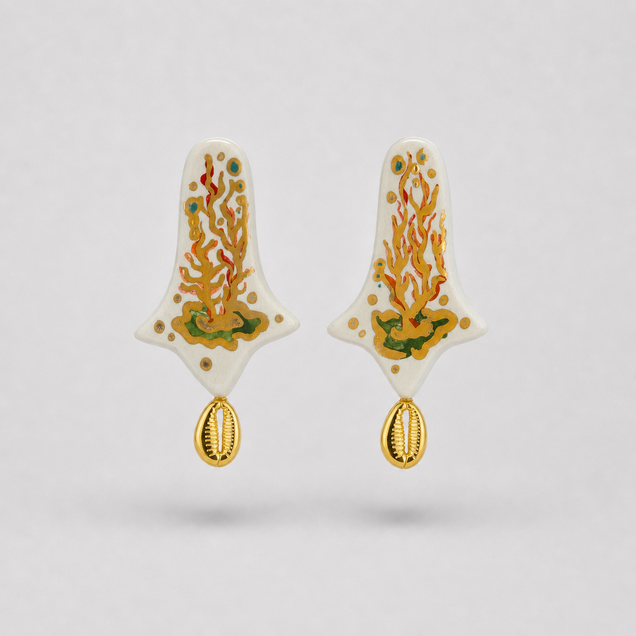 Corrals with Golden Shell